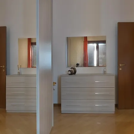 Apartamento Centrale Halldis Bolonia